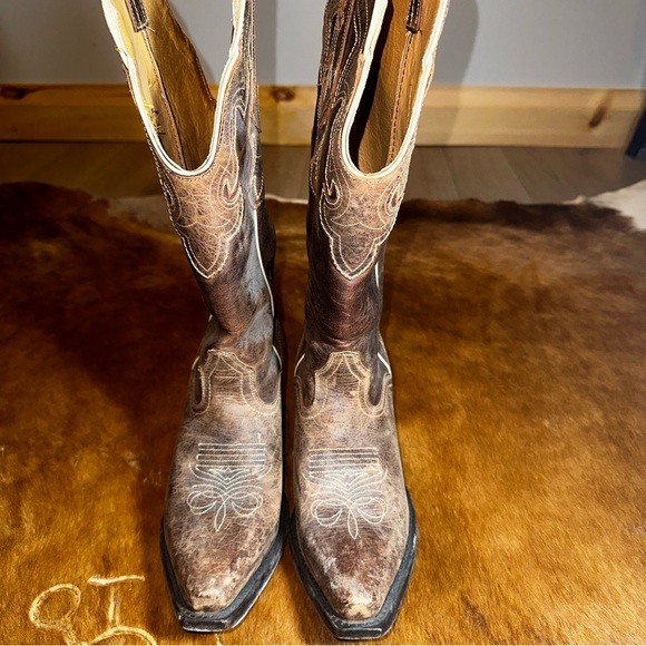 J.B. Dillon, genuine leather - Picture 4 of 13